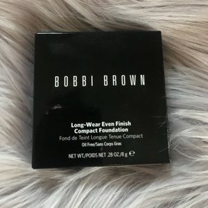 Bobbi Brown Long Wear Foundation compact Alabaster